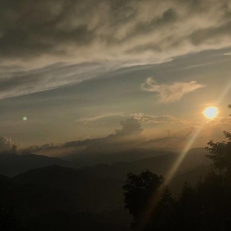 Bunjungle Adventures Otel Katmandu Dış mekan fotoğraf